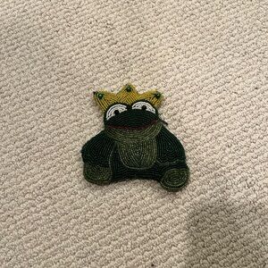 Green Frog Prince Beaded Coin Purse